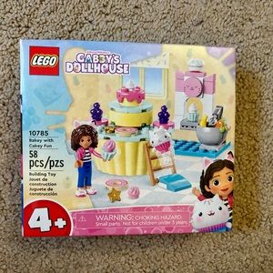 Lego Gabby’s Dollhouse Bakey with Cakey Fun #10785 - NEW IN BOX